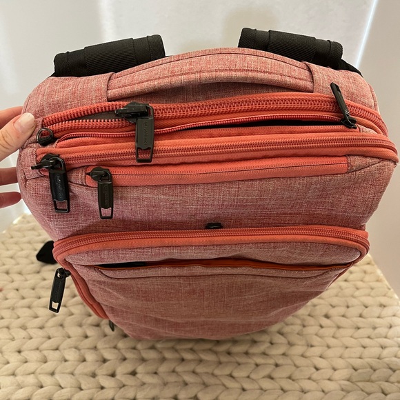 PINK MULTI POCKET BACKPACK W/ LAPTOP SLOT - Picture 2 of 5